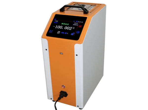 超低温系列干体炉